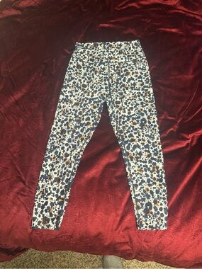 Sage Navy, White & Brown Floral-Print Leggings